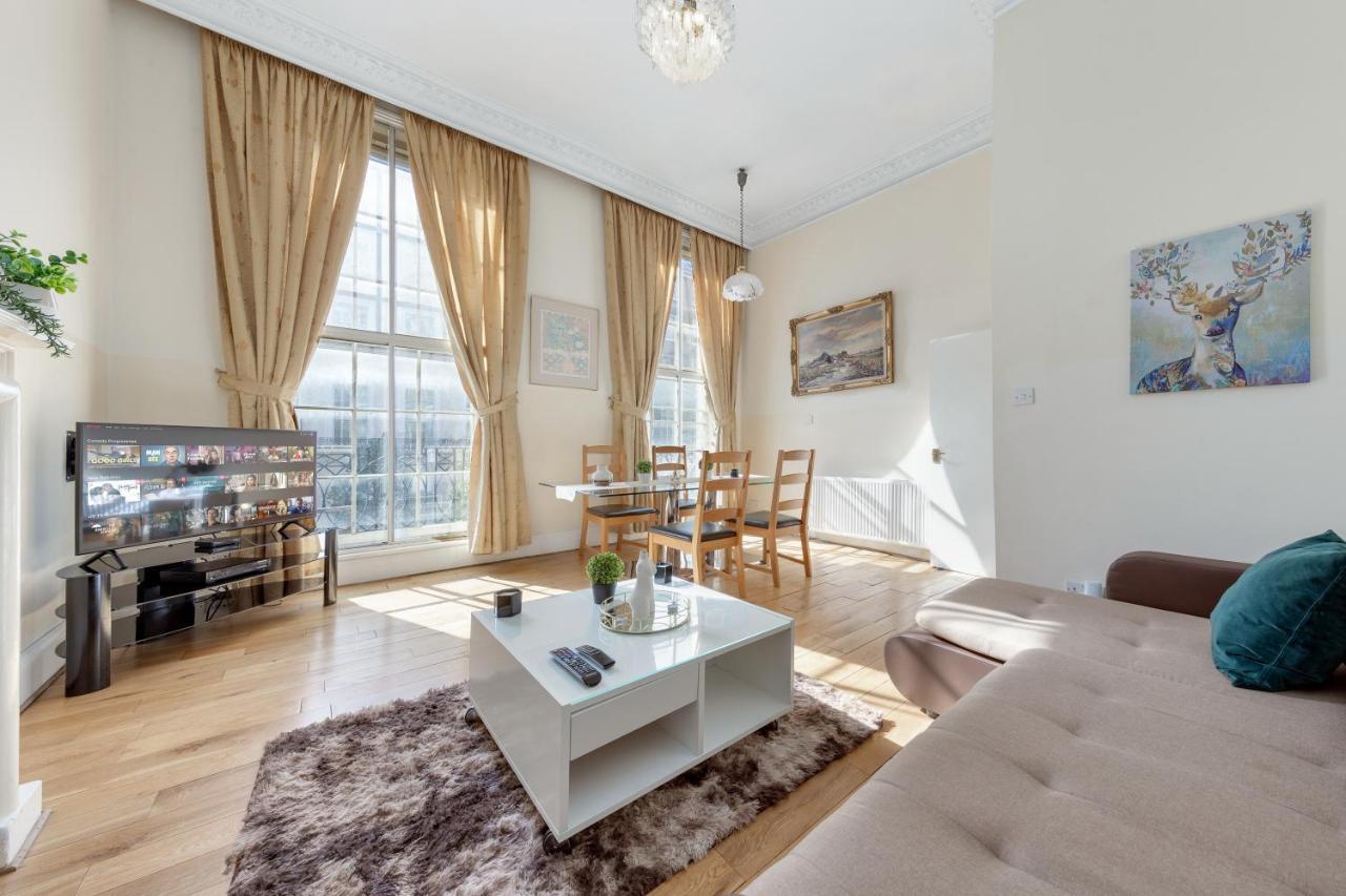 ロンドンFlat In Baker Streetアパートメント エクステリア 写真