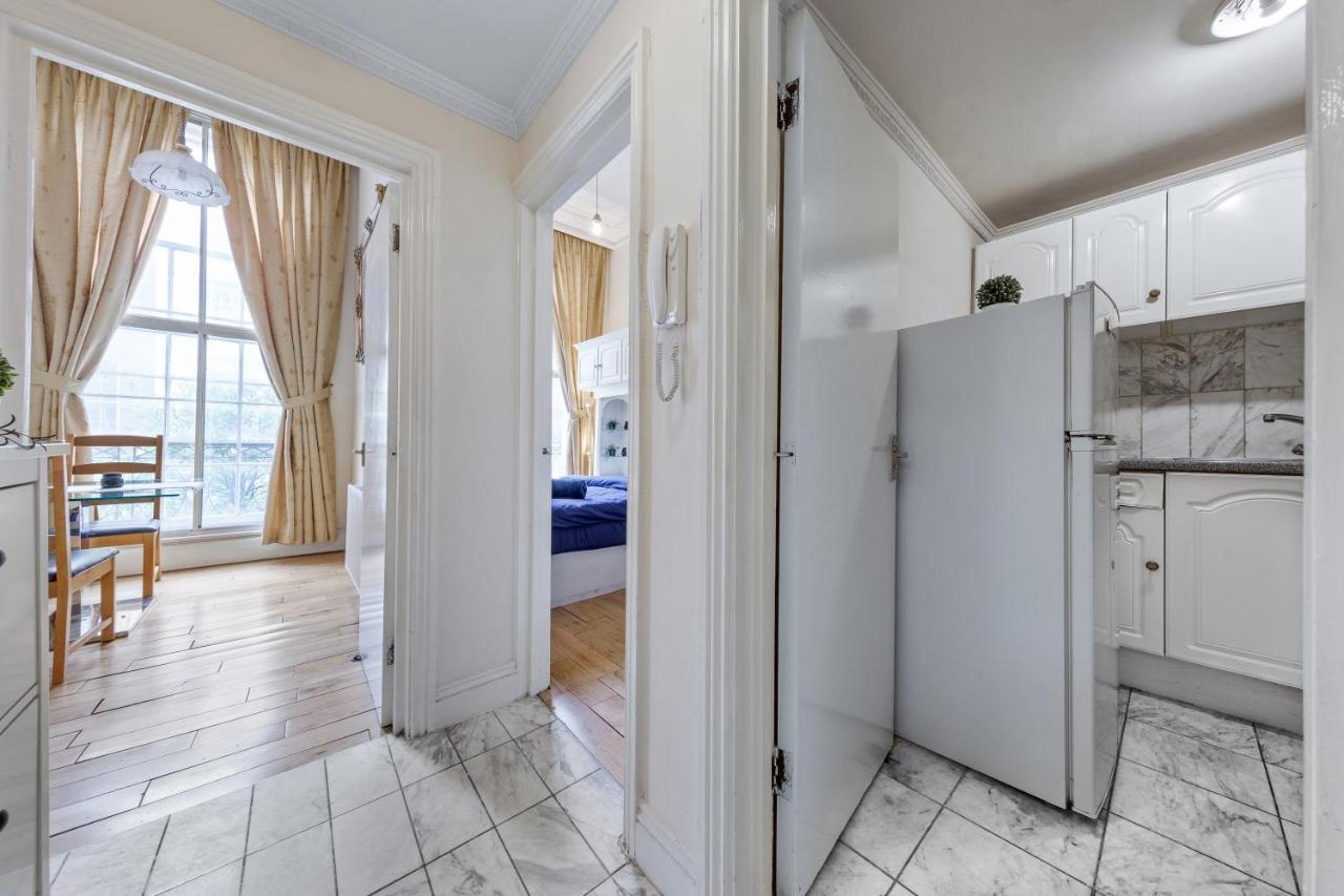 ロンドンFlat In Baker Streetアパートメント エクステリア 写真