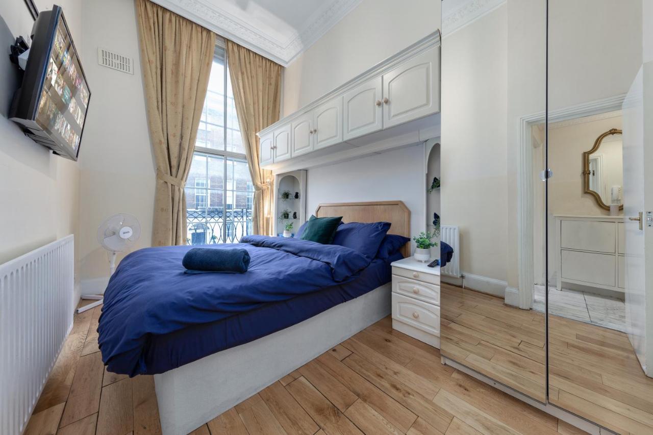 ロンドンFlat In Baker Streetアパートメント エクステリア 写真
